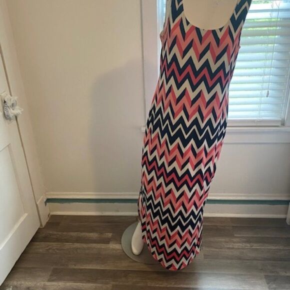 Jessica Howard Bold Chevron Maxi dress, size L - Picture 1 of 5
